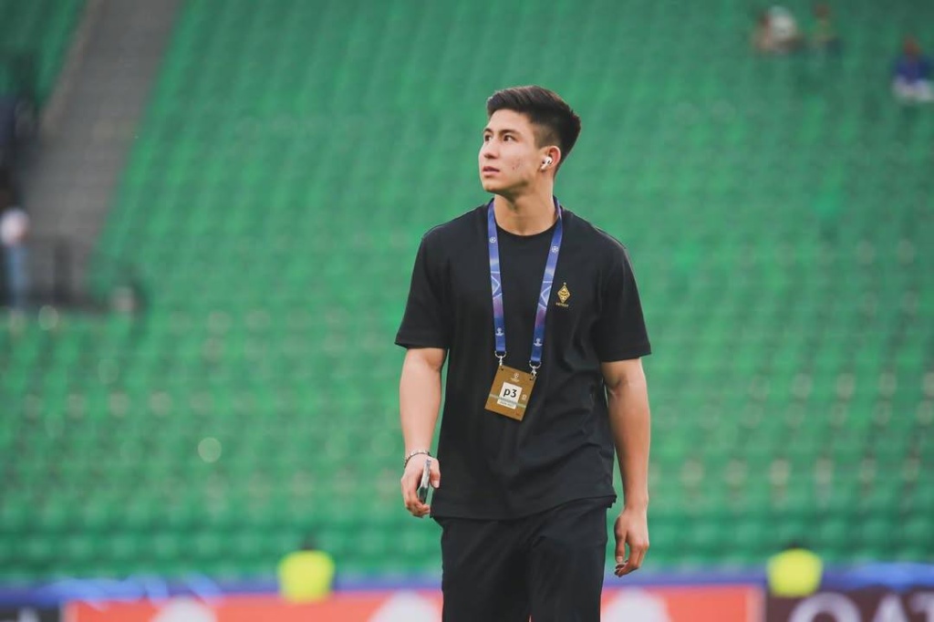 Футболист Дастан Сатпаев предупредил болельщиков о фейковом аккаунте с его именем Футболист Дастан Сатпаев предупредил болельщиков о фейковом аккаунте с его именем